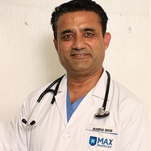 Dr. Deepak Bhasin