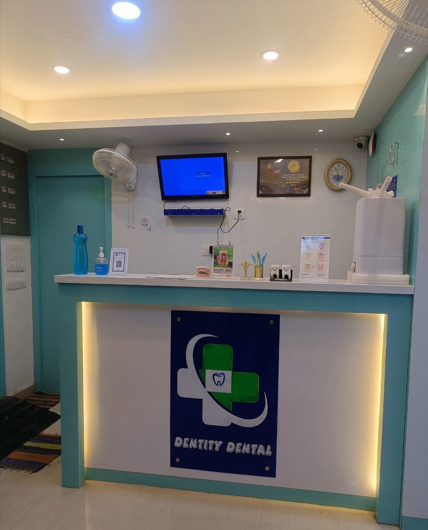 DENTITY DENTAL GARIAHAT's Images