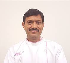 Dr. Rakesh Thaper