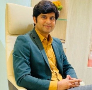 Dr. Vignesh Karthick