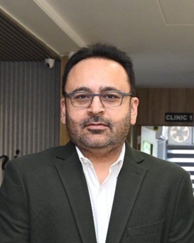 Dr. Manpreet Walia