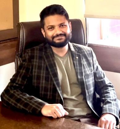 Dr. Nikhil Patil