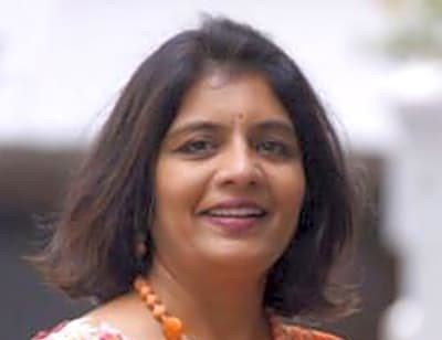 Dr. Rakhi