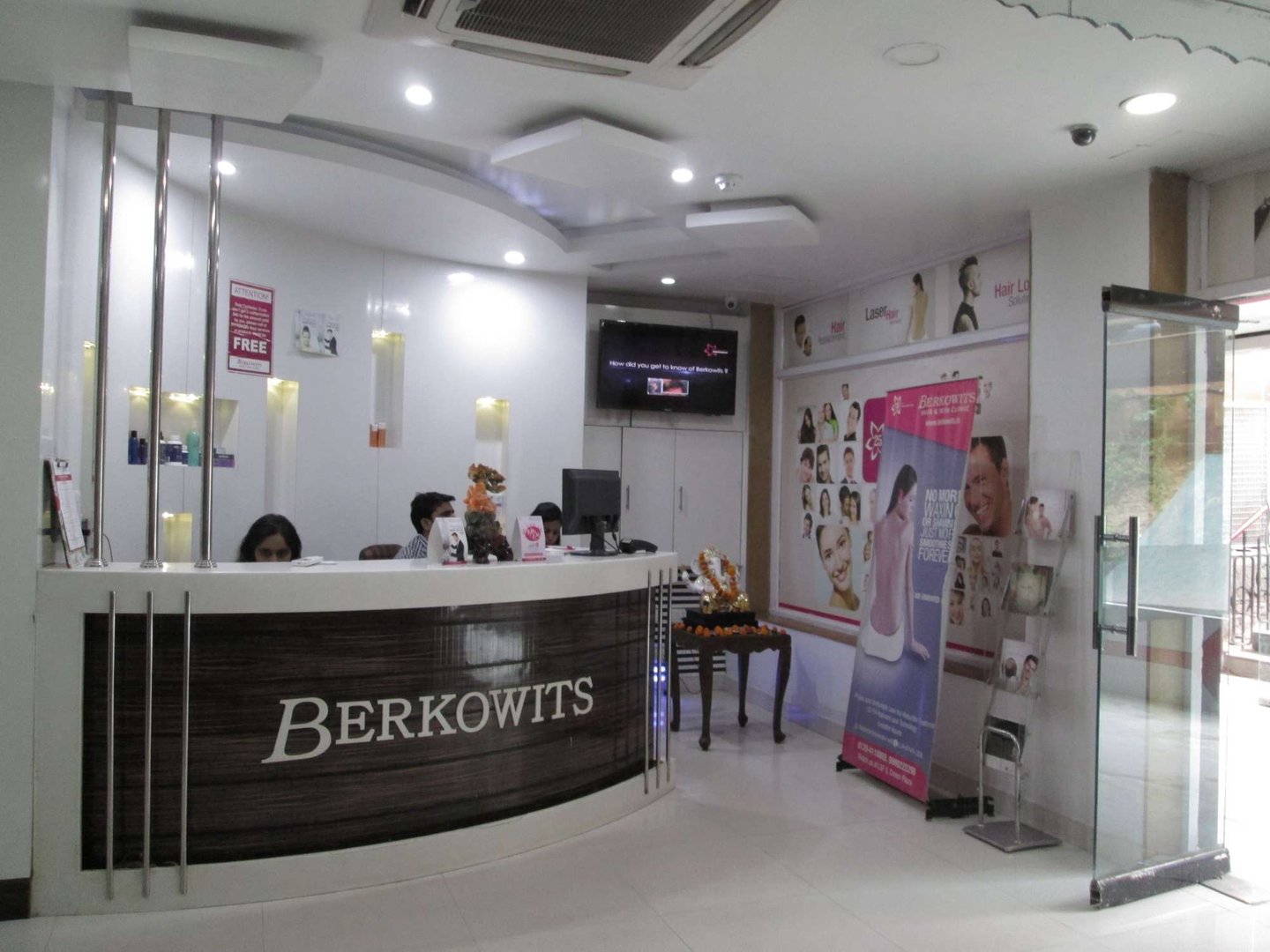 Berkowits Hair And Skin Clinic's Images