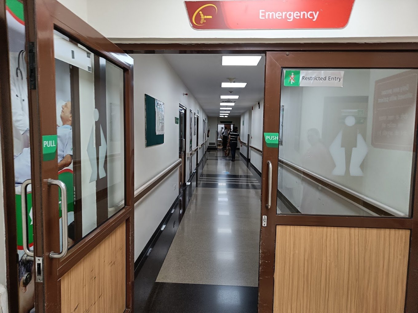 Fortis Hospital's Images