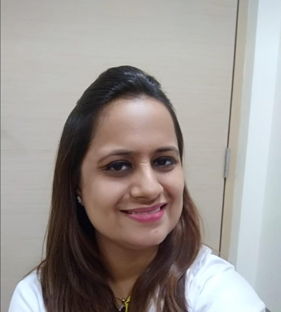 Dr. Roshni Gurnani