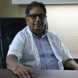 Dr. Alok  Mehra