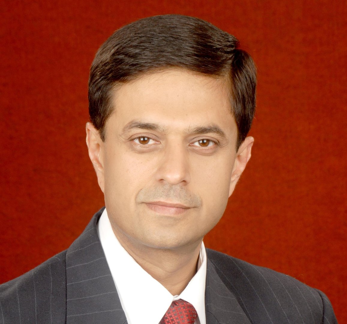 Dr. Rajeev Thaper