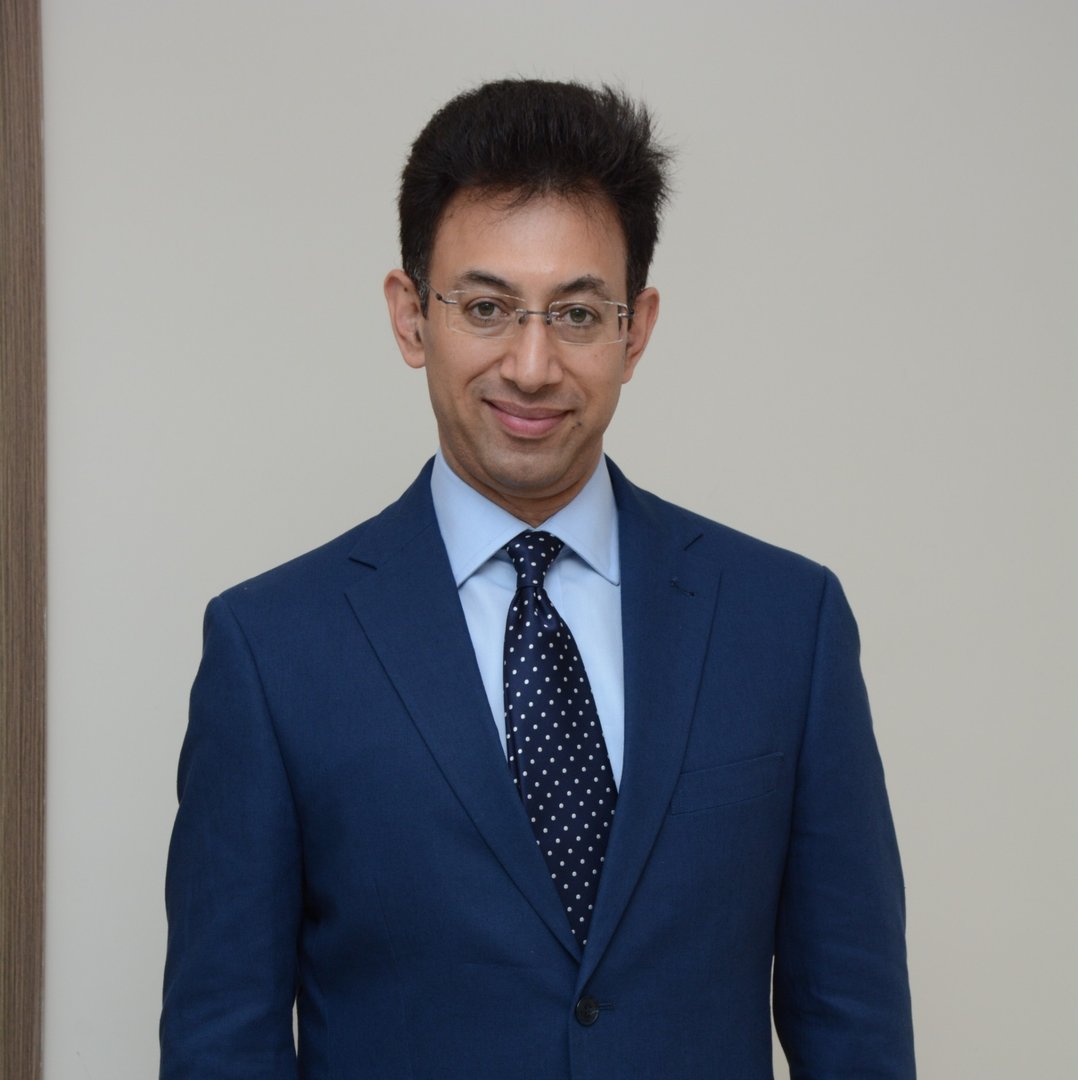 Dr. Nikhil Parchure