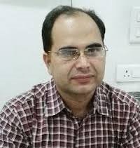 Dr. Jugesh Makker