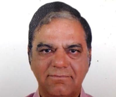 Dr. Madhukar Kapoor