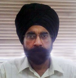 Dr. Davinder Chhabda