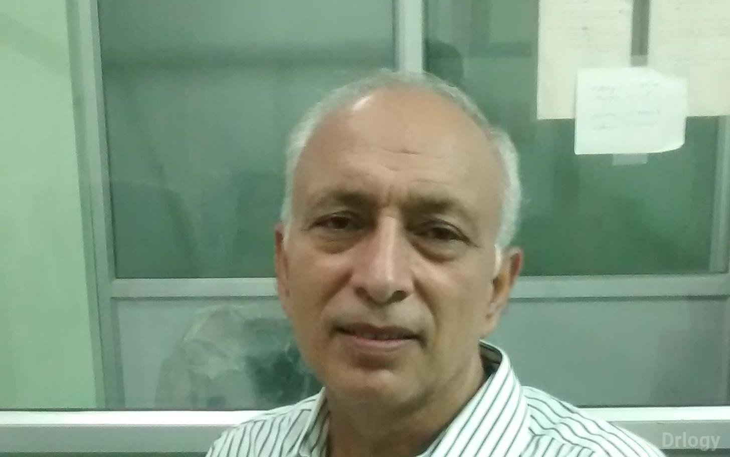 Dr. O. Shukla