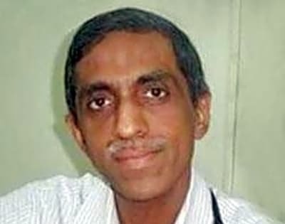 Dr. Raviprakash K