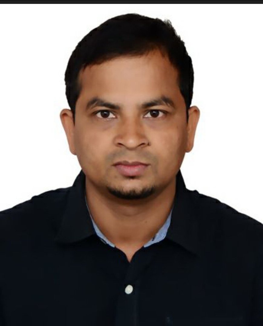 Dr. Om Kumar