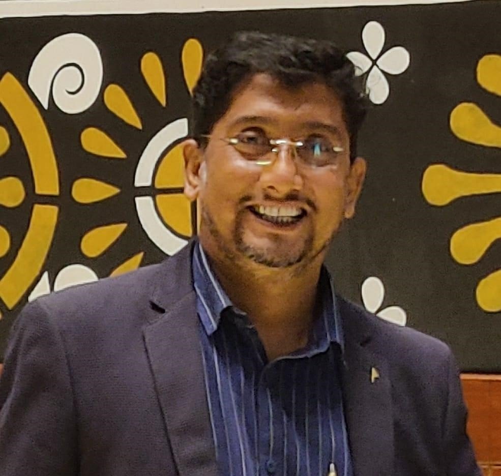 Dr. R Raghu