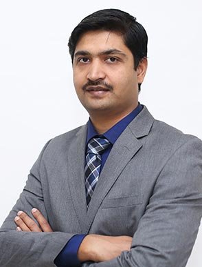 Dr. Mayur Kaku