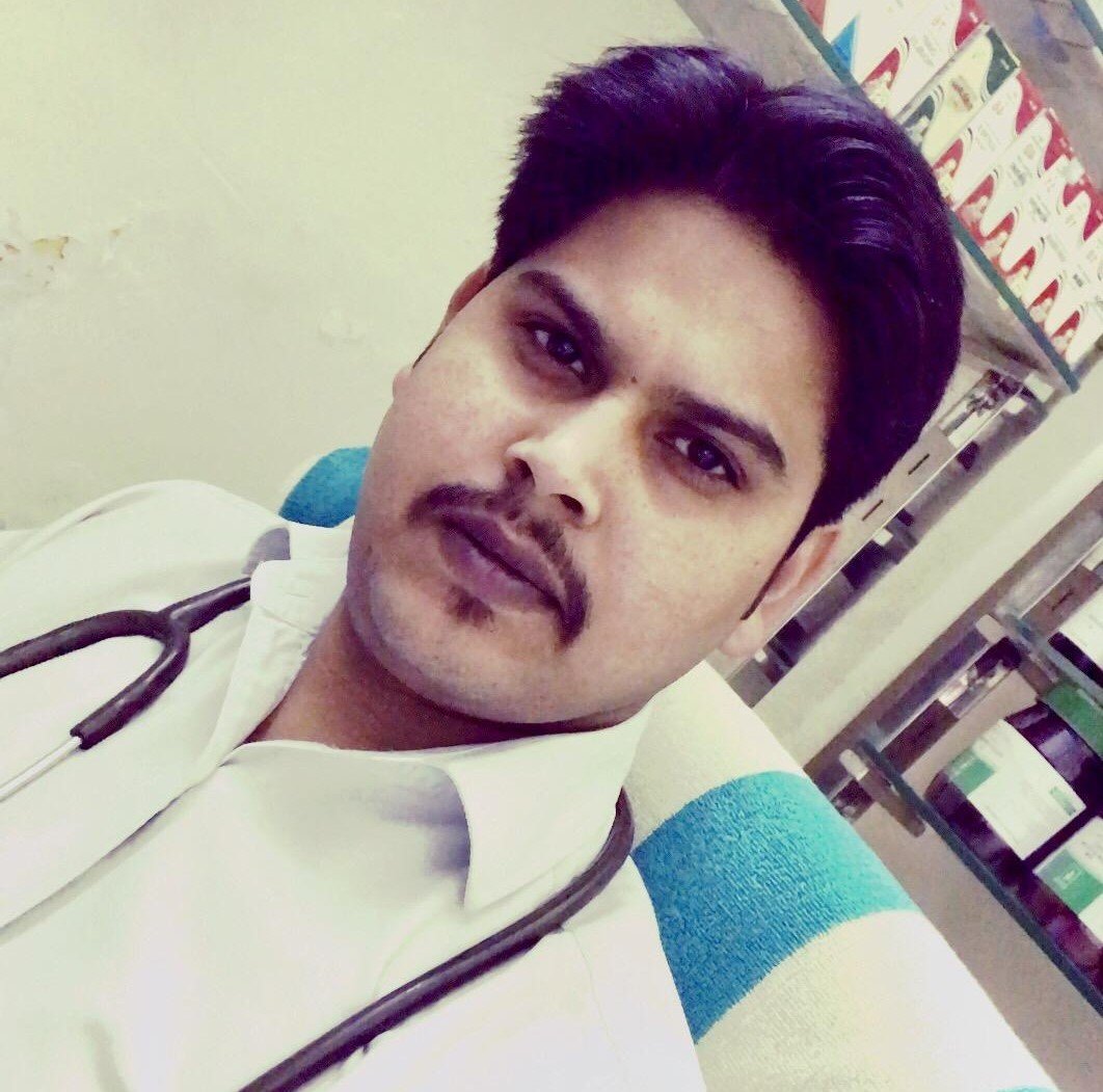 Dr. Ravinder Bhandari