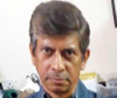 Dr. Rajan Walinjkar