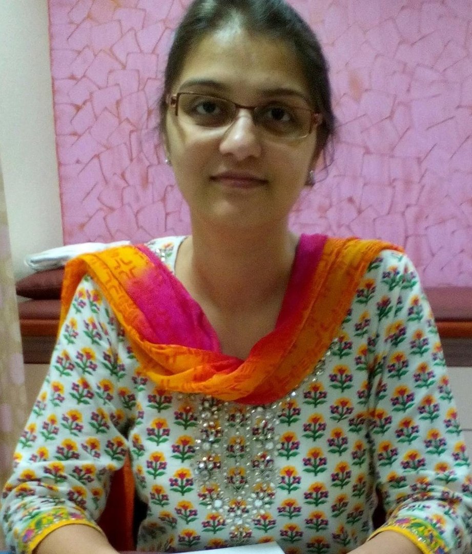 Dr. Mansi Medhekar