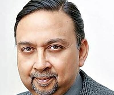 Dr. Rakesh Gupta