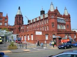 Birmingham Children's Hospital - Wikipedia