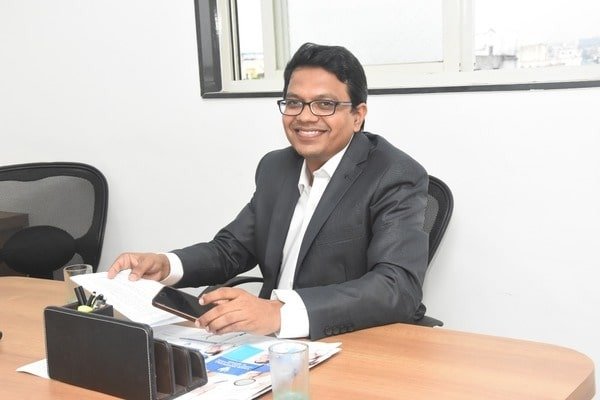 Dr. Rahul Veer