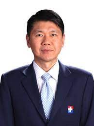 Dr. Watcharawoot Siriacharwattana