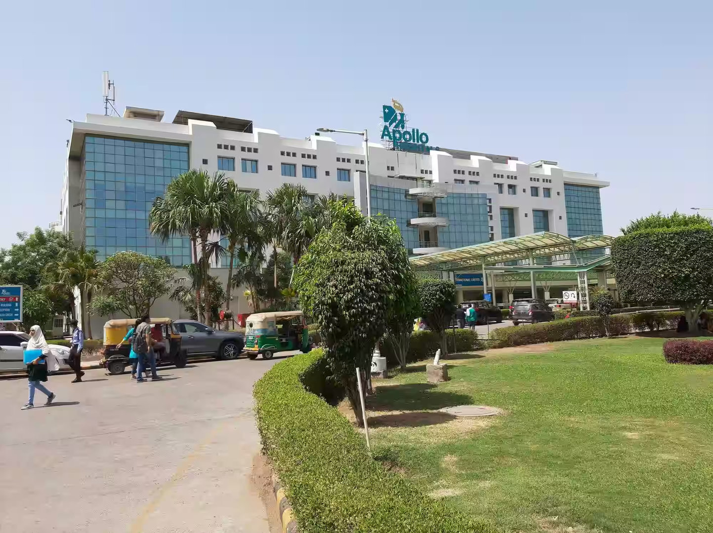 Apollo Hospital's Images