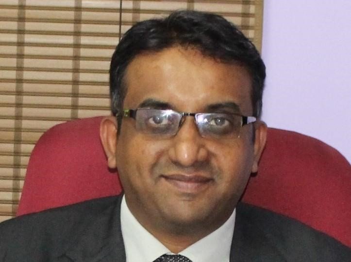 Dr. Shashidhar K