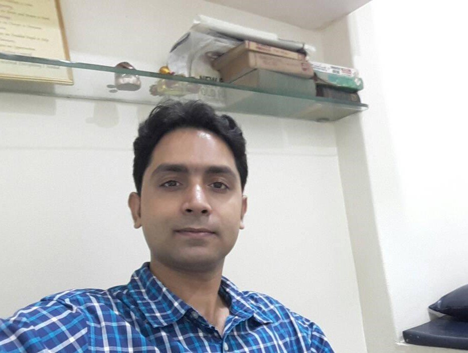 Dr. Mukesh (Physiotherapist)