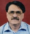 Dr. Raju Manghani